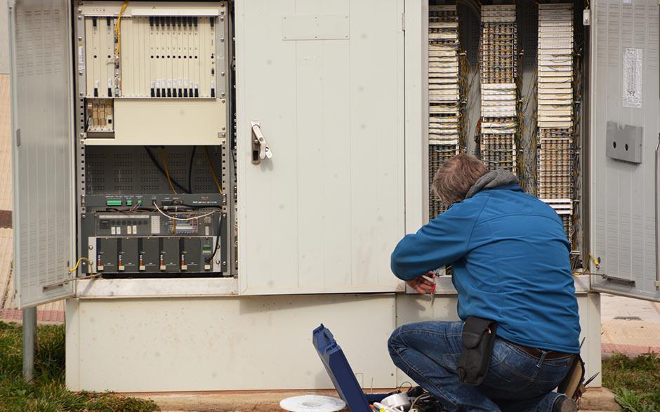 recherche électricien Paris 9